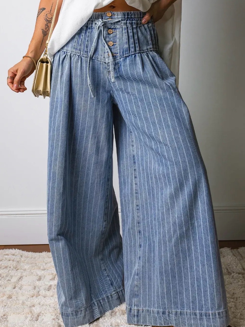 High-Waist Striped Wide-Leg Pants in Light Blue